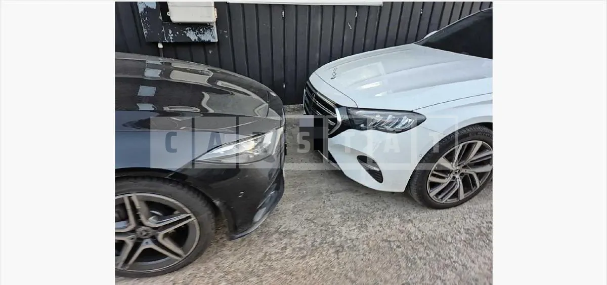 Photo 2 of 59: 2020 Mercedes-Benz CLS300d — Korean insurance auction