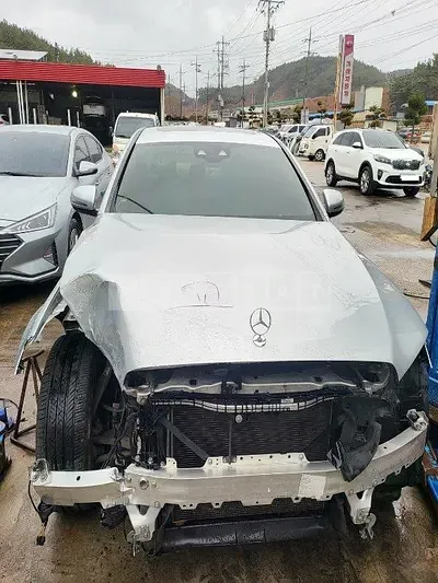 Photo 1 of 14: 2017 Mercedes-Benz E220 d, VIN WDDZF0EB2HA028457 — Korean insurance auction