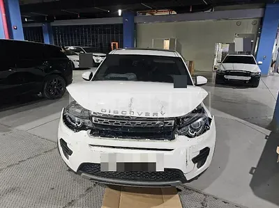 Photo 1 of 18: 2017 Land Rover Discovery Sport 2.0d, VIN SALCA2BN6HH699932 — Korean insurance auction