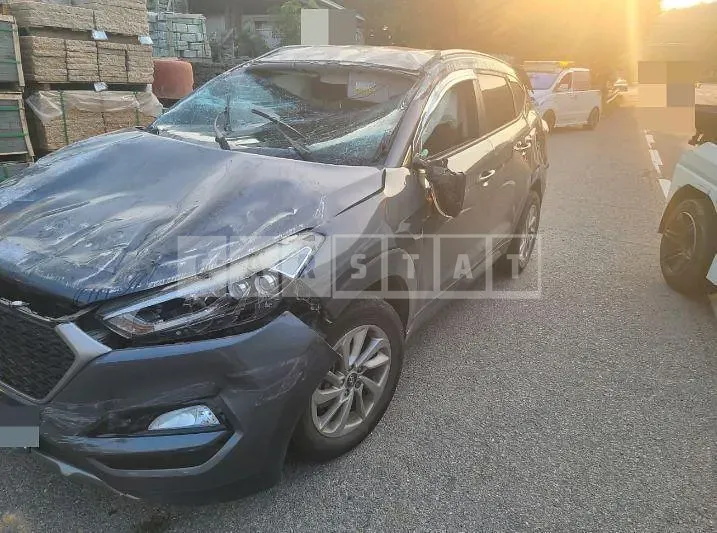 Photo 2 of 5: 2016 Hyundai Tucson TL 1.7, VIN KMHJ3815GHU254937 — Korean insurance auction