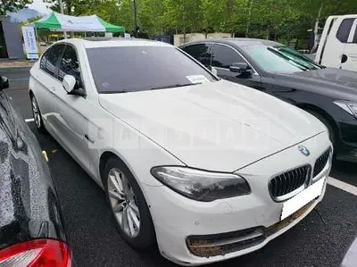 Photo 1 of 7: 2015 BMW 528i, VIN WBA5A5105GG177897 — Korean insurance auction