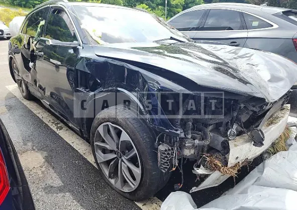 Photo 2 of 37: 2022 Audi e-tron 55 quattro, VIN WAUZZZGE1NB036954 — Korean insurance auction