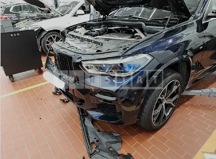 Photo 2 of 9: 2022 BMW X5 xDrive30d, VIN WBAJU8108N9L87953 — Korean insurance auction