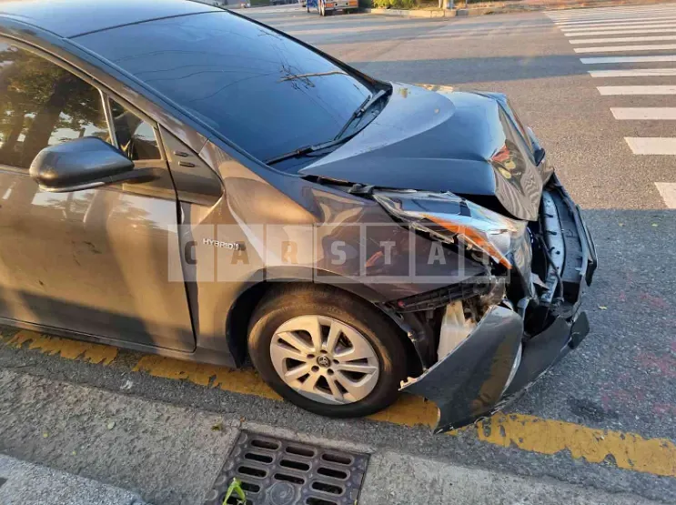Photo 2 of 20: 2017 Toyota Prius, VIN JTDKBRFU9H3545156 — Korean insurance auction