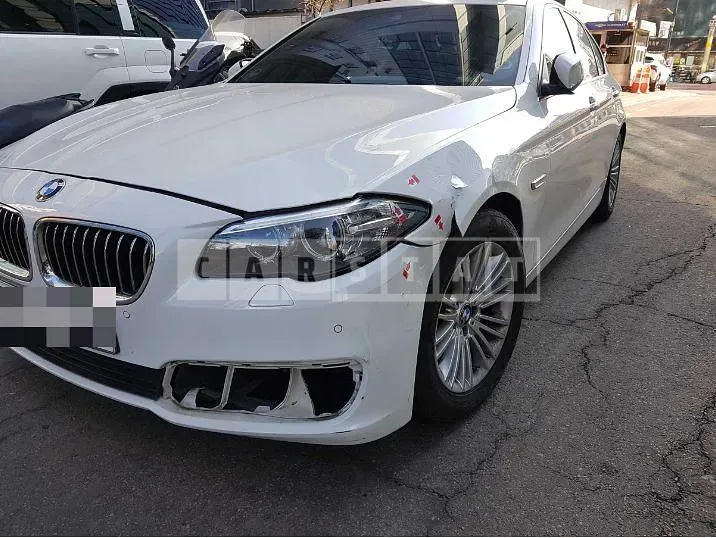 Photo 2 of 17: 2014 BMW 520d — Korean insurance auction