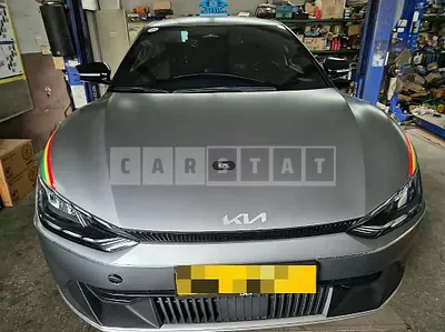 Photo 1 of 30: 2021 Kia EV6 Long Range Air — Korean insurance auction