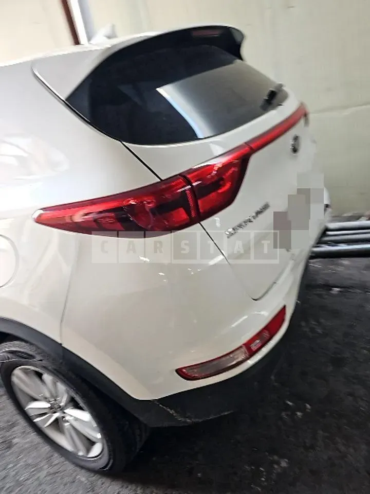 Photo 2 of 9: 2017 Kia The SUV Sportage U2 1.7, VIN KNAPN815GJK329787 — Korean insurance auction
