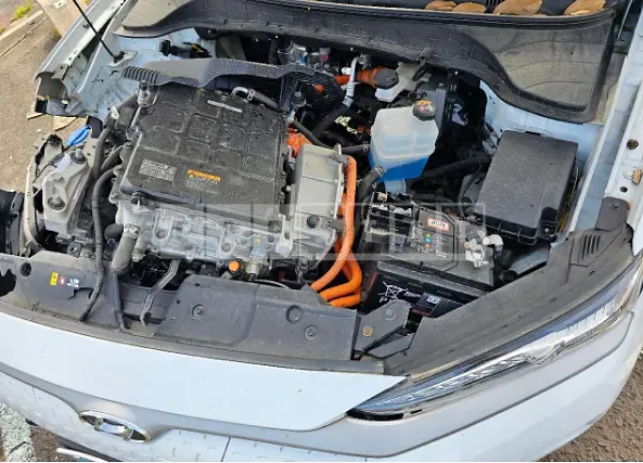 Photo 2 of 5: 2019 Hyundai Kona Electric, VIN KMHK381GFKU046213 — Korean insurance auction