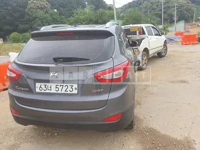 Photo 1 of 5: 2014 Hyundai Tucson ix — Korean insurance auction