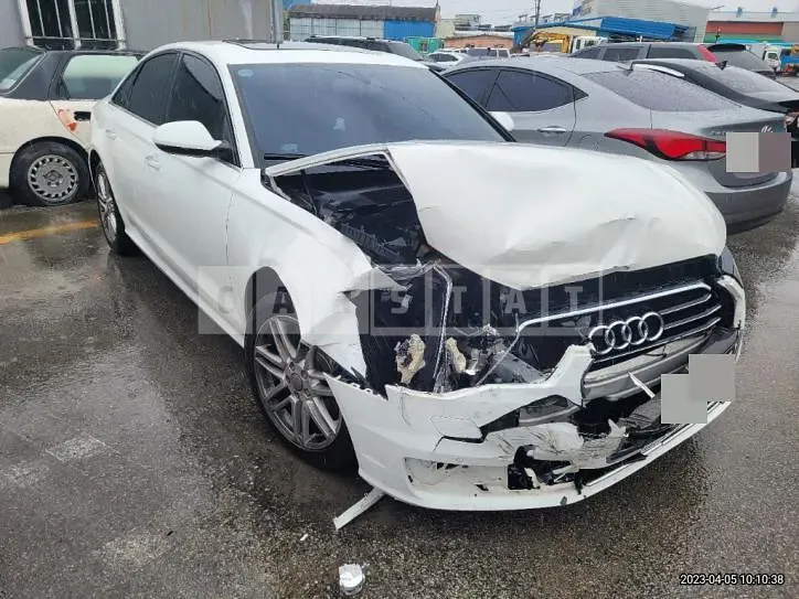Photo 2 of 32: 2015 Audi A6 35 TDI, VIN WAUZZZ4G7GN076463 — Korean insurance auction