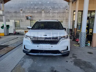 Photo 1 of 6: 2021 Kia Carnival — Korean insurance auction