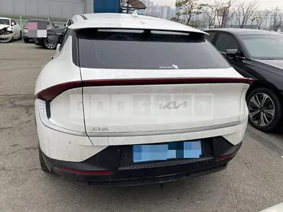 Photo 1 of 20: 2023 Kia EV6 4WD — Korean insurance auction