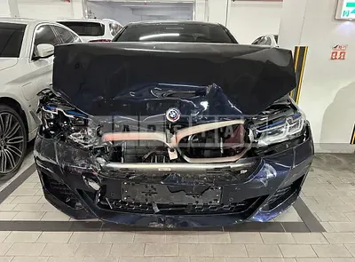 2023 BMW M550i xDrive