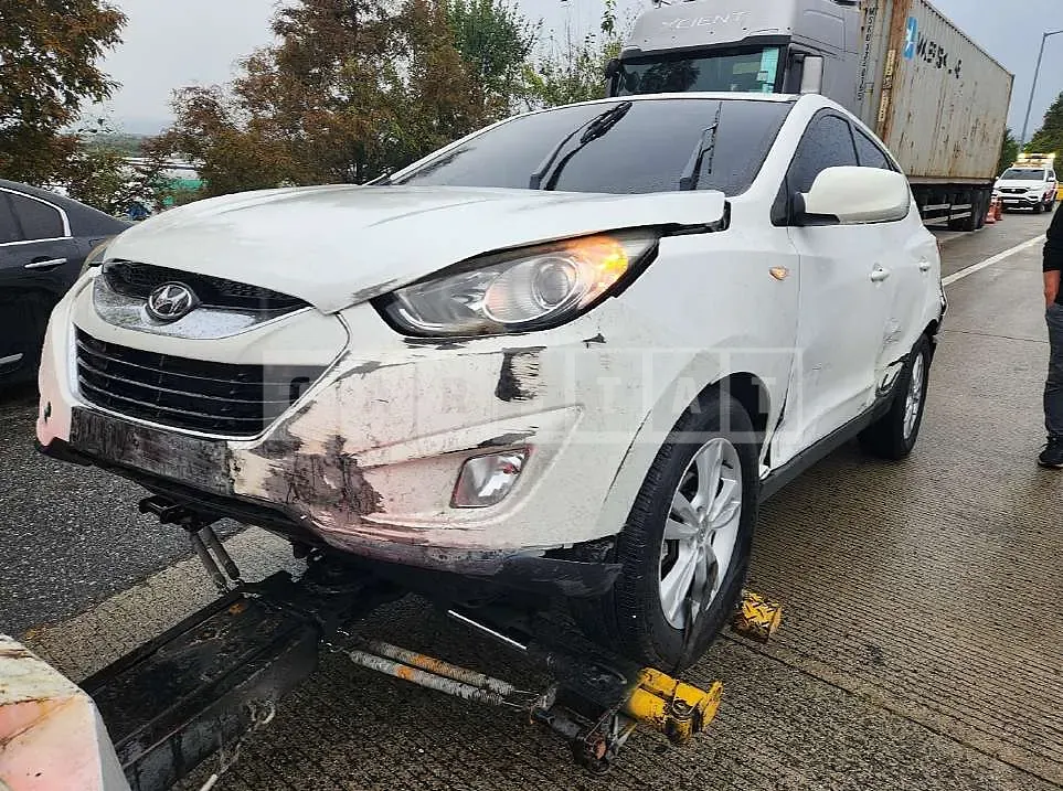 Photo 2 of 10: 2018 Kia Sportage — Korean insurance auction