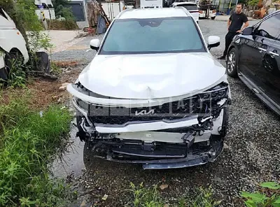 Photo 1 of 20: 2023 Kia Sorento, VIN KNARG81FHPA195674 — Korean insurance auction