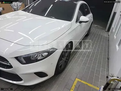 2020 mercedes /benz a 220