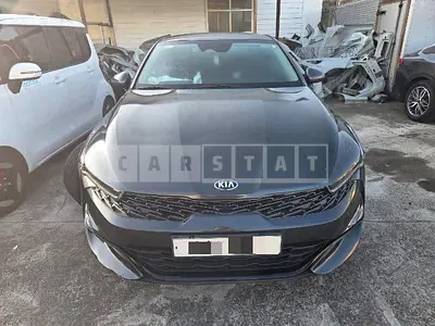Photo 1 of 22: 2020 Kia K5 — Korean insurance auction