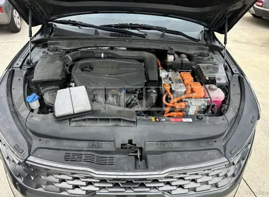 Photo 2 of 12: 2020 Kia K5 — Korean insurance auction