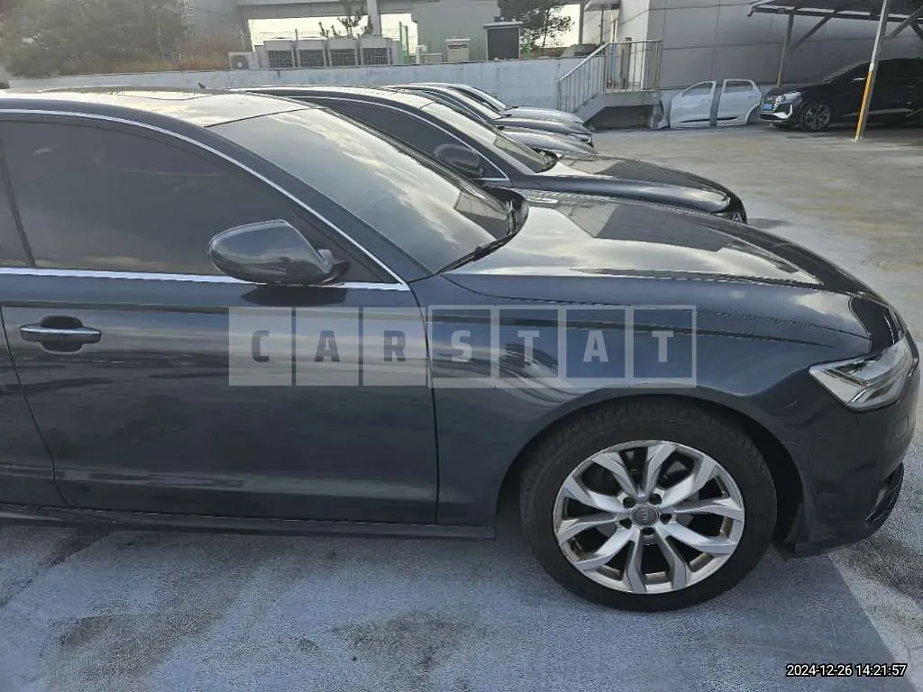 Photo 2 of 18: 2016 Audi A6 35 TDI — Korean insurance auction