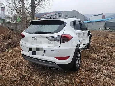 Photo 1 of 7: 2017 Hyundai Tucson TL 2.0, VIN KMHJ381ABJU515386 — Korean insurance auction