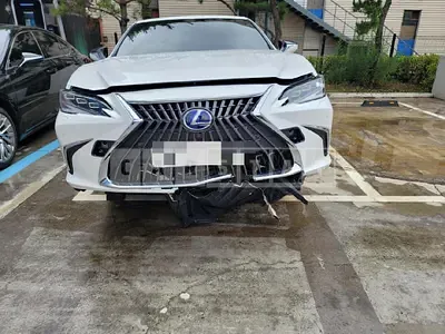 Photo 1 of 25: 2022 Lexus ES300h, VIN JTHBA1C10N2011588 — Korean insurance auction