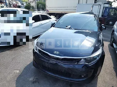 Photo 1 of 41: 2017 Kia K5 2.0 (Hybrid), VIN KNAGU41EBJA017738 — Korean insurance auction
