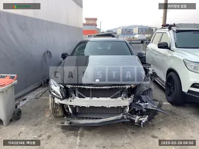 Photo 1 of 11: 2015 Mercedes-Benz C200, VIN WDDWF4CB4GF219196 — Korean insurance auction