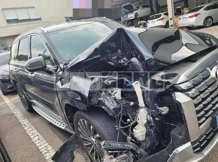 Photo 2 of 17: 2022 Hyundai Palisade 2.2 (4WD), VIN KMHR581ADPU528155 — Korean insurance auction