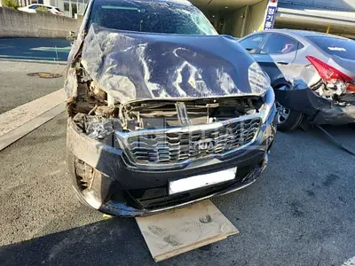 Photo 1 of 22: 2020 Kia Sorento, VIN KNAPS81BBLA606352 — Korean insurance auction