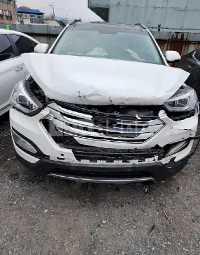 Photo 1 of 21: 2015 Hyundai Santa Fe, VIN KMHSW81UDFU434561 — Korean insurance auction