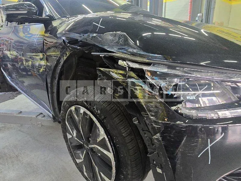 Photo 2 of 47: 2022 Kia EV6 — Korean insurance auction