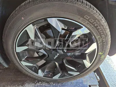 Photo 1 of 3: 2023 Kia (parts) Sorento Wheels — Korean insurance auction
