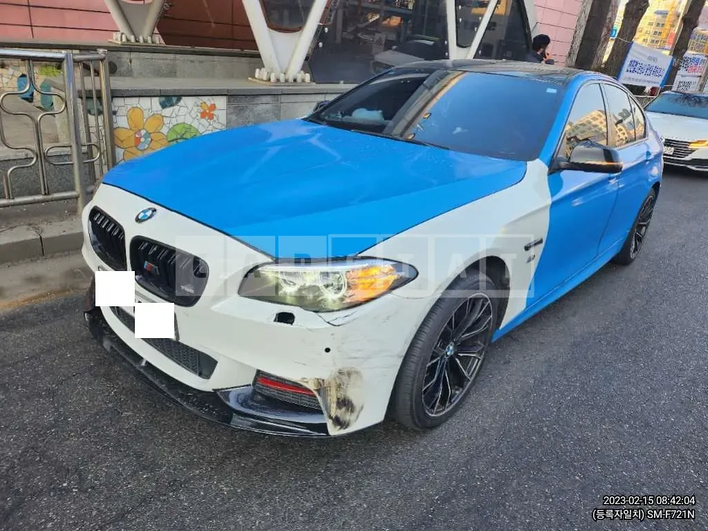Photo 2 of 9: 2015 BMW 520d xDrive, VIN WBA5E7108FG154080 — Korean insurance auction