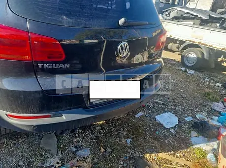 Photo 2 of 12: 2016 Volkswagen Tiguan 2.0 TDI BMT, VIN WVGZZZ5NZGW512520 — Korean insurance auction