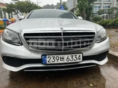 Photo 1 of 9: 2019 Mercedes-Benz E220d 4Matic — Korean insurance auction