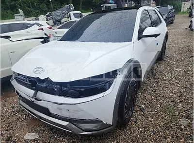 Photo 1 of 19: 2024 Hyundai Modern Ionic 5, VIN KMHKR81EFRU245466 — Korean insurance auction