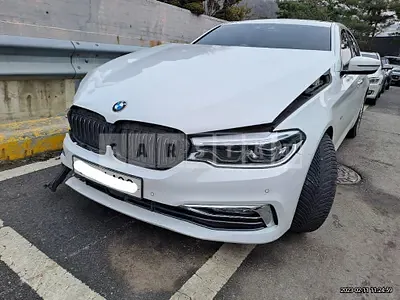 Photo 1 of 25: 2018 BMW 520d, VIN WBAJC3101JD032300 — Korean insurance auction