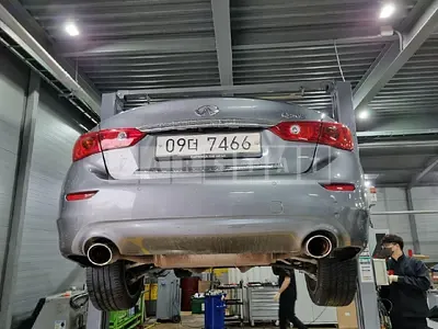 Photo 1 of 10: 2016 Infiniti Q50S Hybrid, VIN JNKAV71E0GM580456 — Korean insurance auction