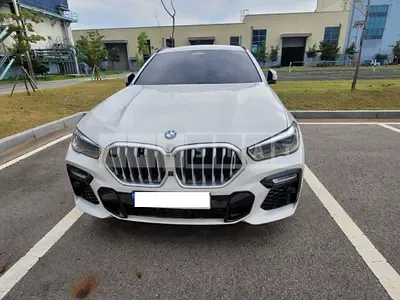 Photo 1 of 15: 2021 BMW X6 xDrive 40i, VIN WBACY6104M9G52774 — Korean insurance auction
