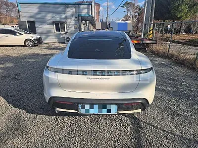 Photo 1 of 34: 2021 Porsche Taycan — Korean insurance auction