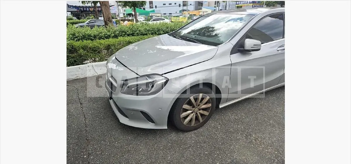 Photo 2 of 8: 2017 Mercedes-Benz A200 — Korean insurance auction
