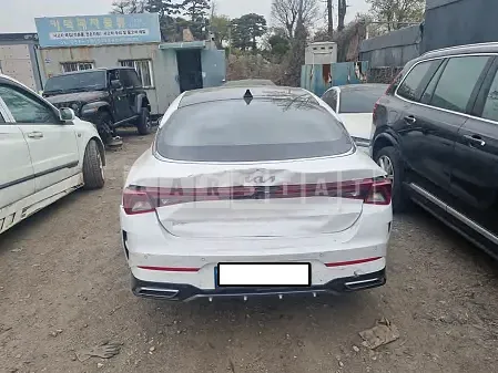 Photo 2 of 11: 2023 Kia K5, VIN KNAG341ABPA209296 — Korean insurance auction