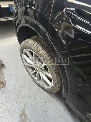 Photo 2 of 17: 2020 Porsche Cayenne E-Hybrid — Korean insurance auction