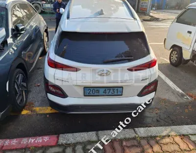 Photo 1 of 24: 2019 Hyundai Kona Electric, VIN KMHK281GFKU057147 — Korean insurance auction
