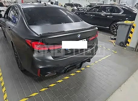 Photo 2 of 5: 2017 BMW 530i xDrive — Korean insurance auction