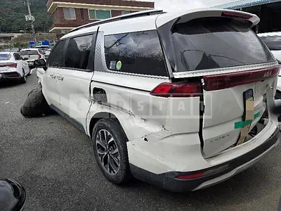 Photo 1 of 29: 2022 Kia Carnivals — Korean insurance auction