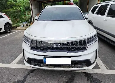 Photo 1 of 26: 2021 Kia Sorento, VIN KNARH81BGMA062389 — Korean insurance auction