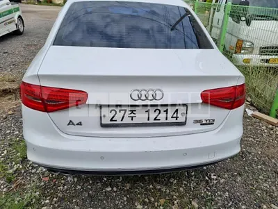 Photo 1 of 10: 2015 Audi A4 35 TDI quattro, VIN WAUZZZ8K6FN040020 — Korean insurance auction