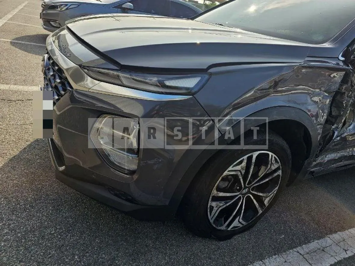 Photo 2 of 11: 2019 Hyundai Santa Fe 2.0, VIN KMHS281BBLU215094 — Korean insurance auction