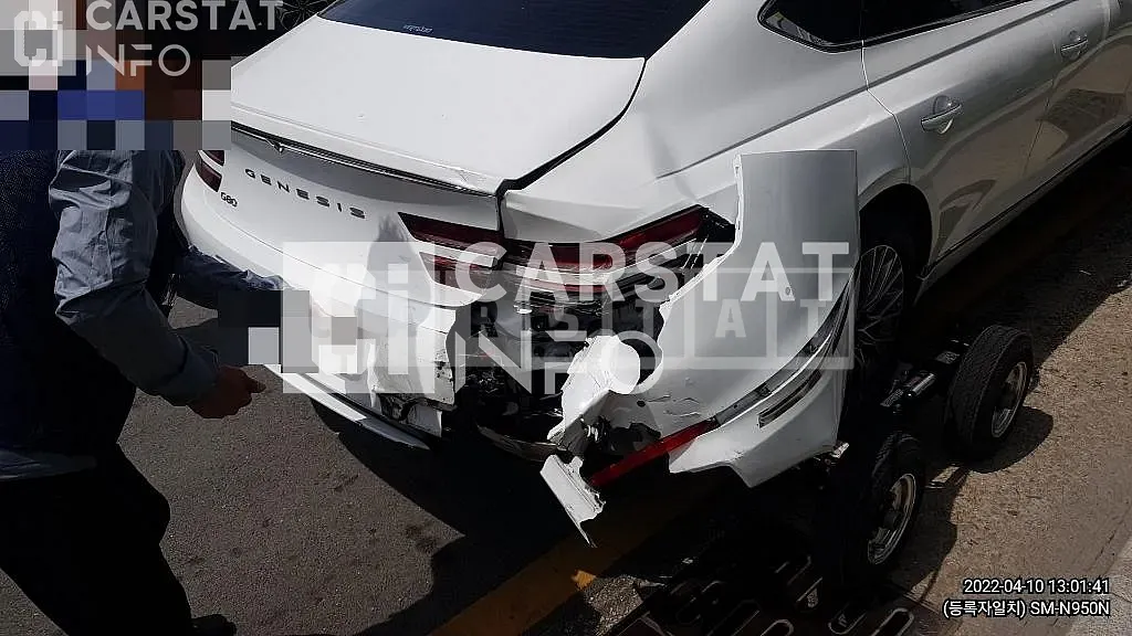 Photo 2 of 8: 2020 Genesis Genece G80 2.5T, VIN KMTGB41CBMU058285 — Korean insurance auction